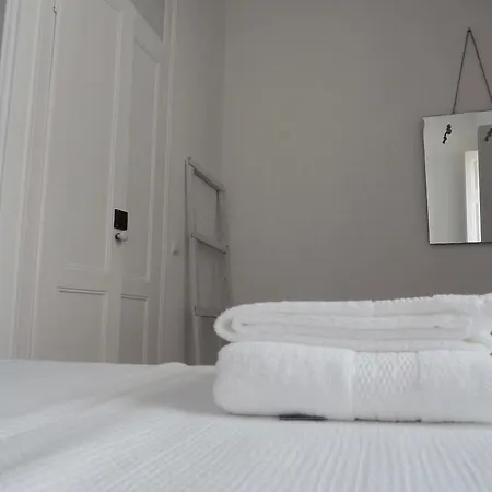 Aiola Duplex Eco-friendly Apartment *